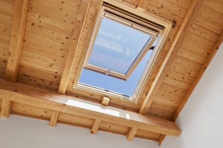 Comment bien positionner une fen&ecirc;tre de toit pour gagner en lumi&egrave;re &agrave; Wittenheim ?